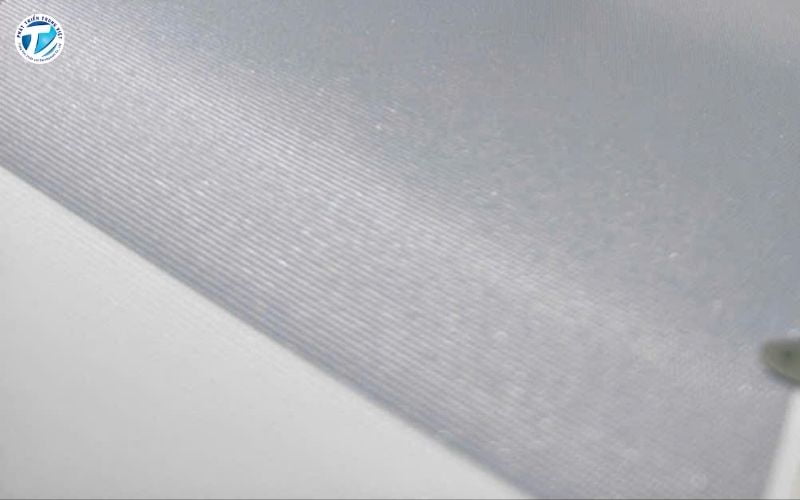 Canvas kim tuyến là vật liệu in tạo cảm giác lấp lánh và chiều sâu thị giác